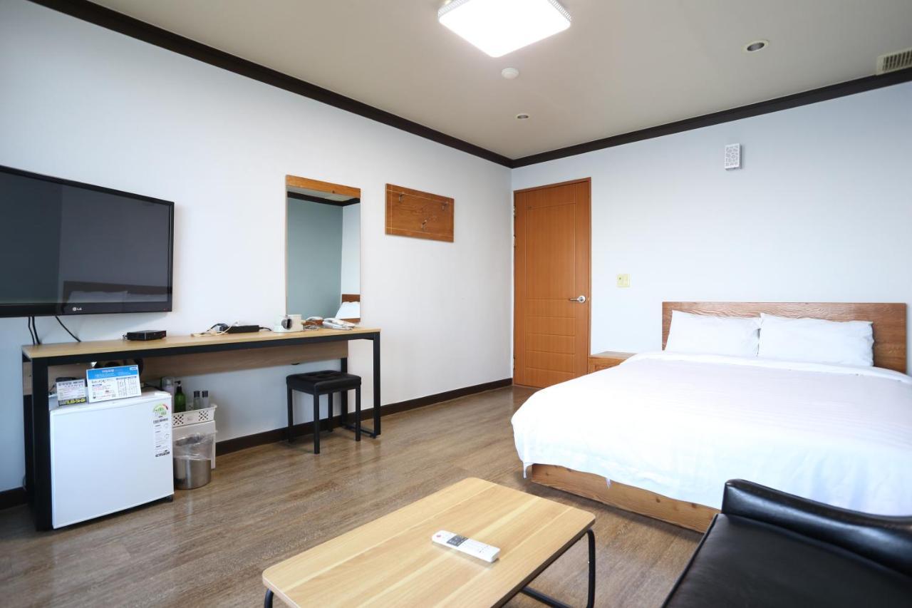 Time Motel Gangneung Exterior foto