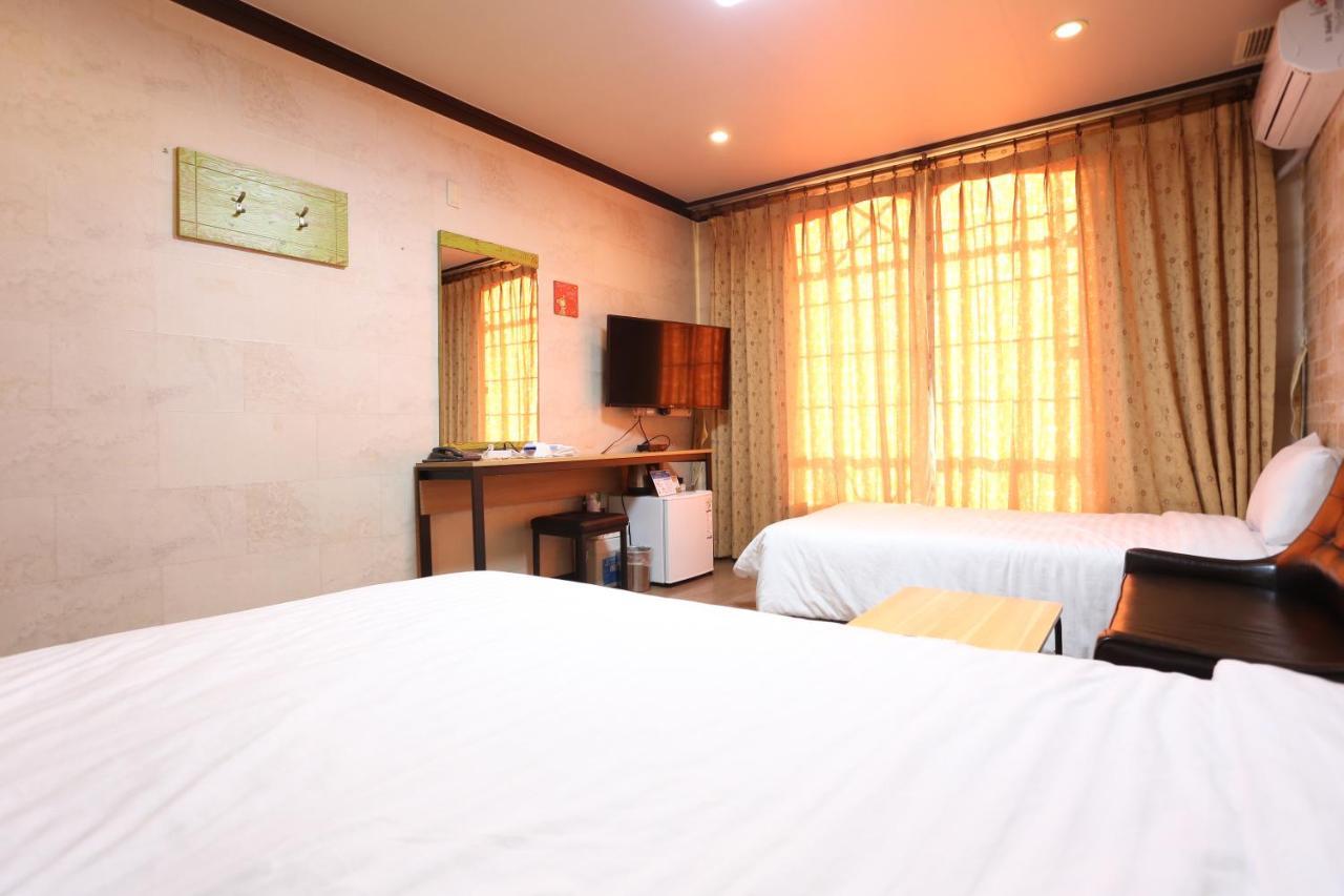 Time Motel Gangneung Exterior foto