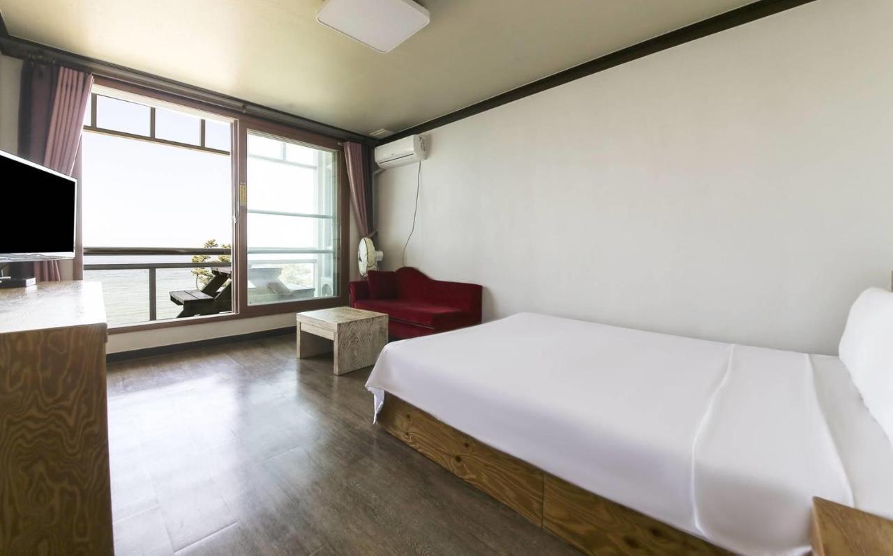 Time Motel Gangneung Exterior foto